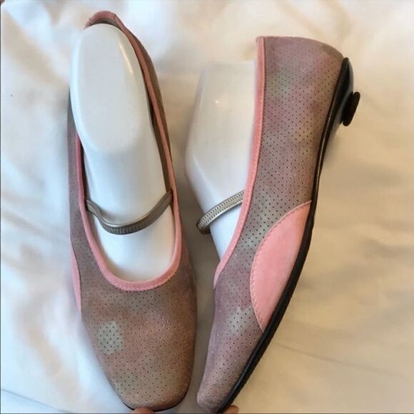 PETER KAISER SUEDE MARY JANE SHOES. NEW - Picture 2 of 8